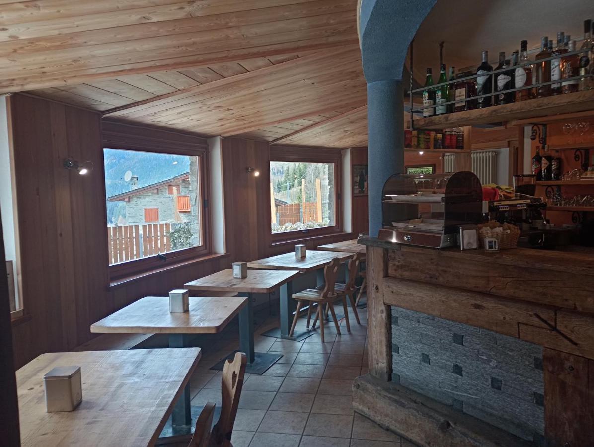 Sasso Nero Otel Chiesa in Valmalenco Dış mekan fotoğraf