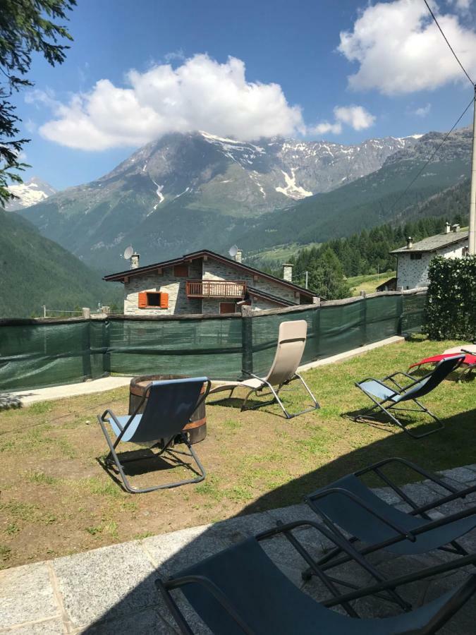 Sasso Nero Otel Chiesa in Valmalenco Dış mekan fotoğraf