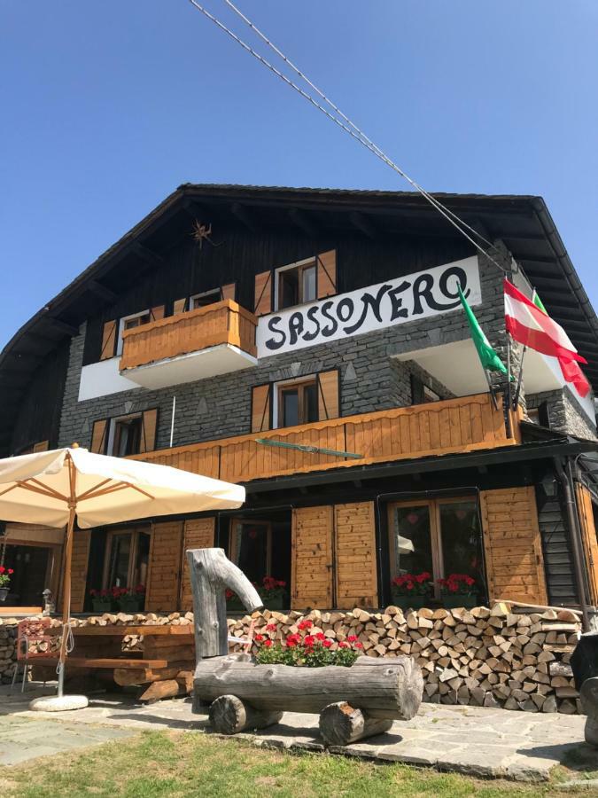 Sasso Nero Otel Chiesa in Valmalenco Dış mekan fotoğraf